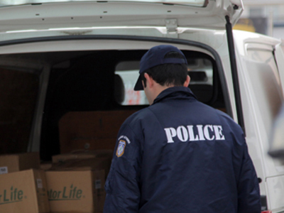 Aστυνομικός-βαποράκι ναρκωτικών