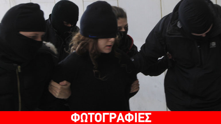 Καρέ – καρέ η μεταγωγή της Αγγελικής Σπυροπούλου στη ΓΑΔΑ