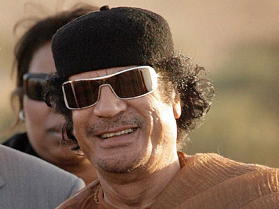 Διαψεύδουν τις φήμες για κρυφό ταξίδι μελών του Καντάφι στην Τυνησία