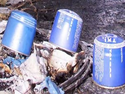 Γκαζάκια σε δύο σούπερ μάρκετ τη νύχτα