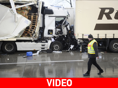 Καραμπόλα 25 οχημάτων στη Γερμανία – Ένας νεκρός