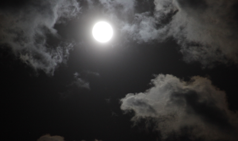 Φεγγαράδα…