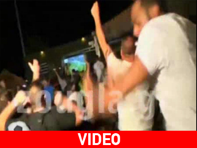 Οι πανηγυρισμοί των φιλάθλων στο γκολ της Εθνικής