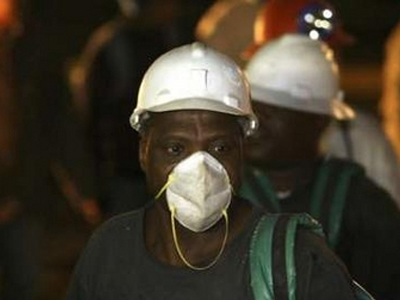 «Παραλύουν» τα ορυχεία στη Ν. Αφρική