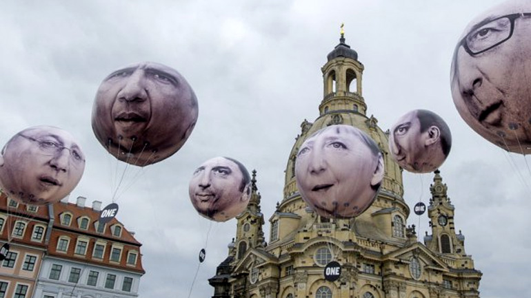 Bloomberg: Η G7 κινδυνεύει να επισκιασθεί από το θέμα της Ελλάδας