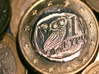 Reuters: Εκτός προβλέψεων το ελληνικό χρέος