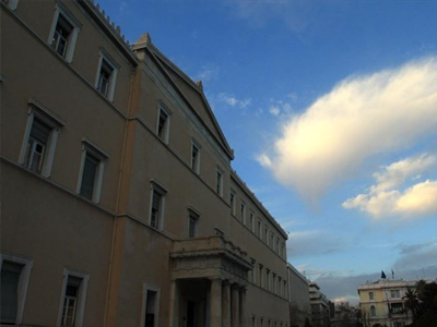 Στη Βουλή το προσχέδιο του προϋπολογισμού