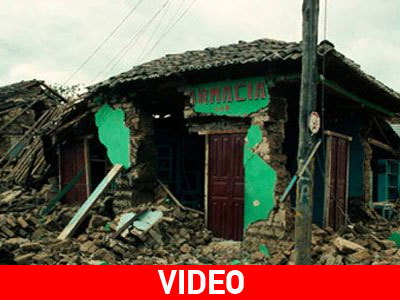 Θαμμένοι στα ερείπια στη Γουατεμάλα