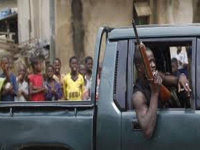 Κατηγορούνται για τη δολοφονία 220 αμάχων στην Ακτή Ελεφαντοστού