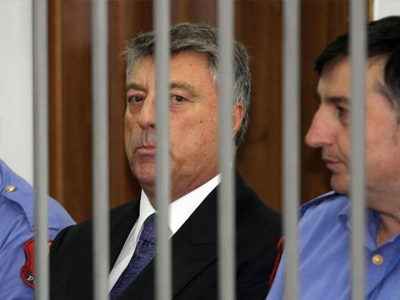 Αλβανία: Καρατομήθηκε ο διοικητής της Κεντρικής Τράπεζας