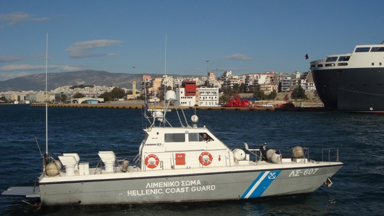 Περιπέτεια στη… θάλασσα λόγω μηχανικής βλάβης