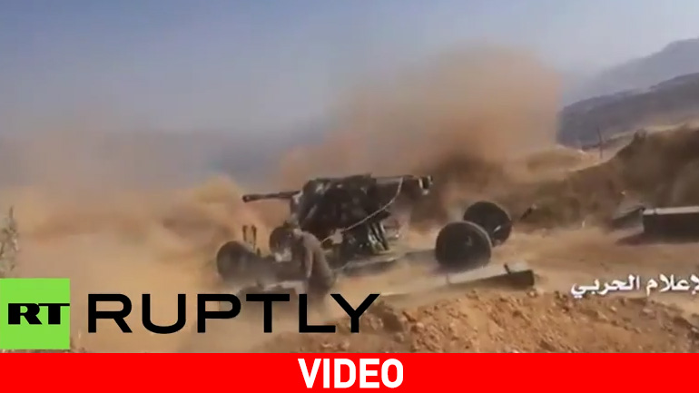 Συρία: Άγριο σφυροκόπημα συνοριακής πόλης από το πυροβολικό του Άσαντ