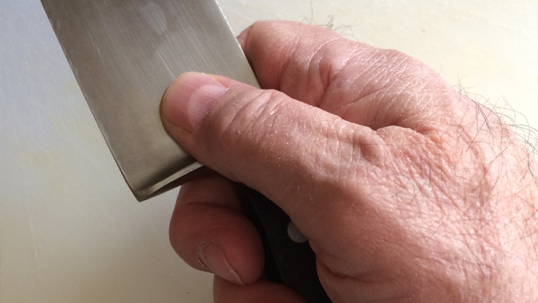 Τον λήστεψαν στη μέση του δρόμου