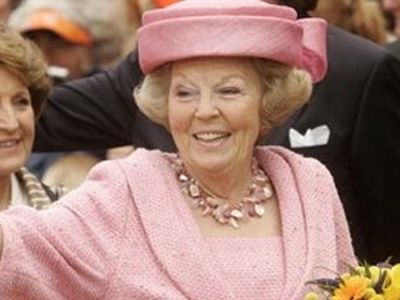 «Βασιλική» επίσκεψη στη Ρόδο το καλοκαίρι