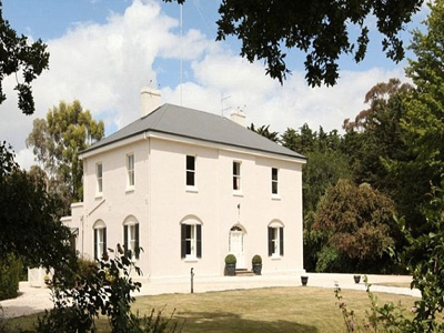 Πού αγόρασε σπίτι η Rowling;