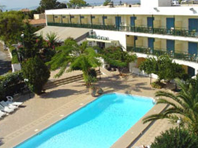 Χαμηλές τιμές ζητούν ξένοι ταξιδιωτικοί οργανισμοί