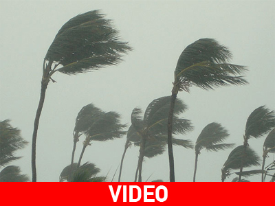 Ο «Ισαάκ» σαρώνει τα νησιά της Καραϊβικής