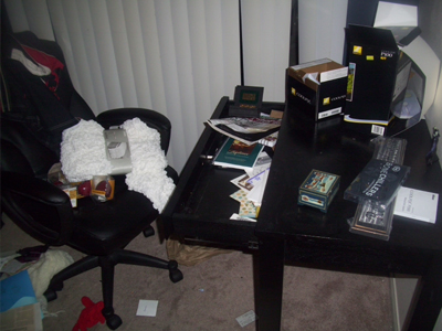 Το laptop και τα κοσμήματα έκαναν φτερά!