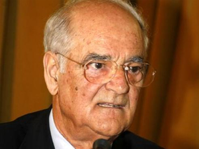 «Να σταματήσουμε τα παιδιαρίσματα»