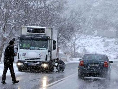 Διακοπές κυκλοφορίας λόγω κακοκαιρίας – Πού είναι απαραίτητες οι αντιολισθητικές αλυσίδες Διακοπές κυκλοφορίας λόγω κακοκαιρίας – Πού είναι απαραίτητες οι αντιολισθητικές αλυσίδες