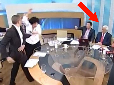 Λιάνα Κανέλλη: «Ο Παυλόπουλος είναι ο πιο ακίνητος και βολικός» Λιάνα Κανέλλη: «Ο Παυλόπουλος είναι ο πιο ακίνητος και βολικός»