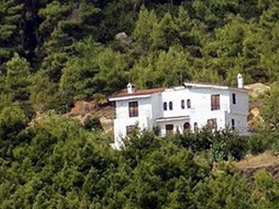 Παραμένουν αυθαίρετα από το 1989