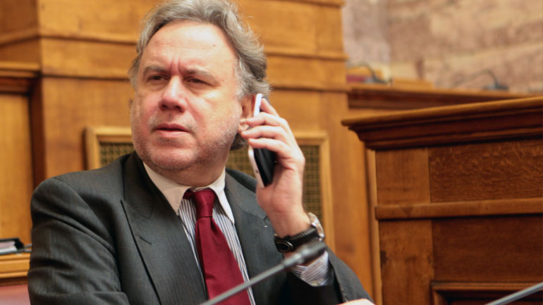 Κατρούγκαλος: «Στόχος μας να μη δίνουμε συντάξεις-φιλοδωρήματα»