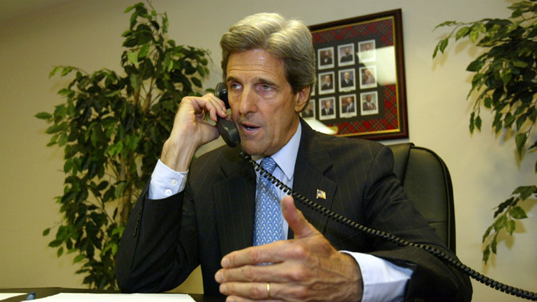 Τηλεφωνική επικοινωνία Λαβρόφ-Κέρι