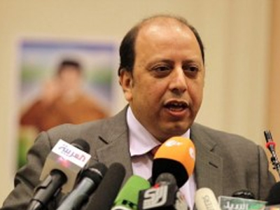 Αρνείται τα περί απόσυρσης του λιβυκού στρατού