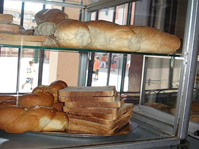 Μειώσεις στα πλαφόν των κυλικείων κατά 15%