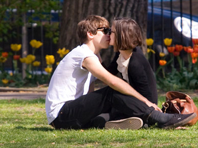 Και επίσημα μαζί