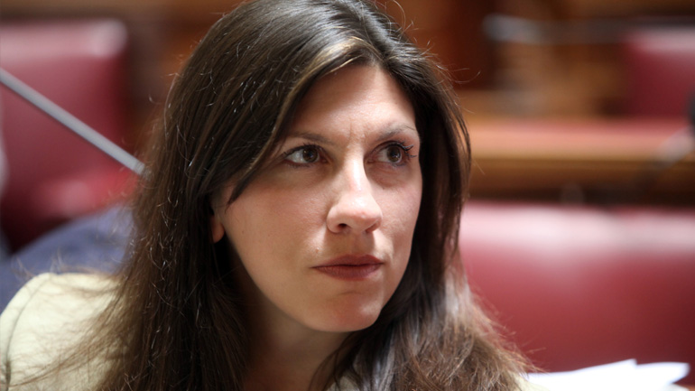 Επιστολή-καταπέλτης για τη Ζωή με φόντο το κανάλι της Βουλής