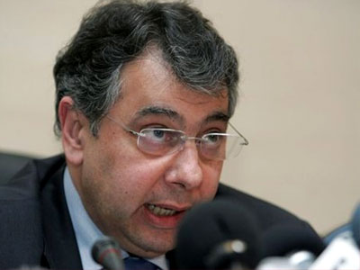 «Οι καταναλωτές ξόδεψαν λιγότερα τα Χριστούγεννα»