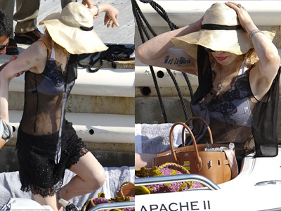 Μα τι είχε στο μυαλό της;