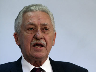 Συνάντηση Κουβέλη με παραγωγούς ροδάκινου