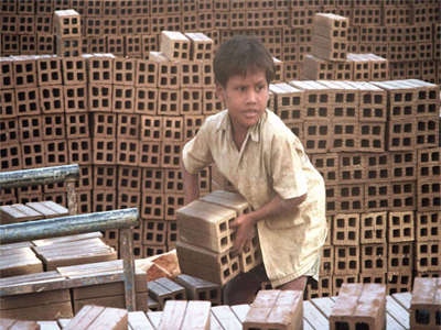 Έκθεση-κόλαφος για την παιδική εργασία στην Κολομβία