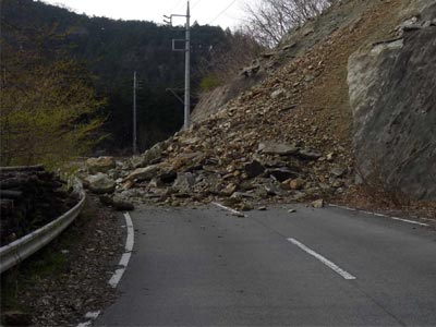 Κέρκυρα: Εκτροπές κυκλοφορίας λόγω… κατολίσθησης