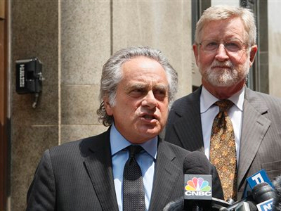 «Το μόνο που θέλει είναι χρήματα»