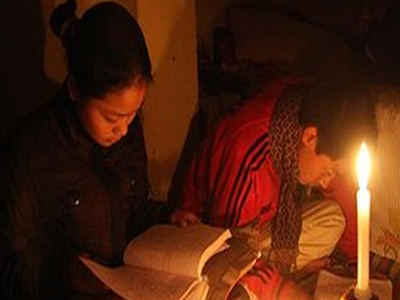 Νεπάλ: Τεράστια κονδύλια για την ενέργεια Νεπάλ: Τεράστια κονδύλια για την ενέργεια