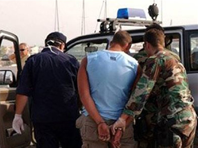 Συλλήψεις μεταναστών και του διακινητή τους