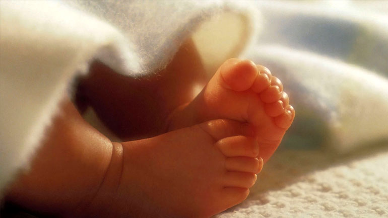 Ξάνθη: Συγκλονίζει ο θάνατος του βρέφους από ασιτία