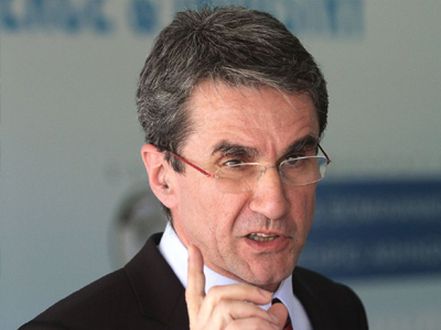 Λοβέρδος: Αυτοχρηματοδότηση πανεπιστημίων μέσω ιδιωτικής πρωτοβουλίας