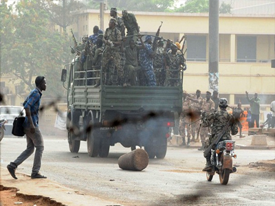 Έκκληση για εκεχειρία στο Μάλι