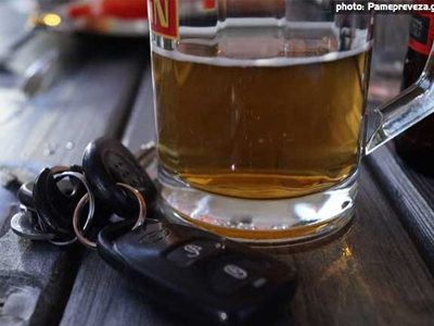 Βόνιτσα: Τύφλα στο μεθύσι απείλησε τους αστυνομικούς Βόνιτσα: Τύφλα στο μεθύσι απείλησε τους αστυνομικούς