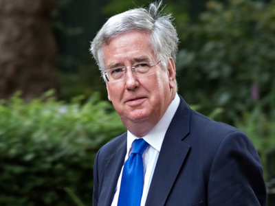 «Η ΕΕ πρέπει να εντείνει τις πιέσεις προς τη Ρωσία»