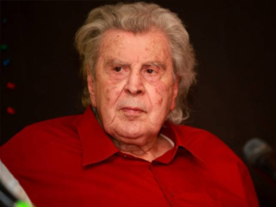 Όταν οι ηθοποιοί τραγουδούν Μίκη Θεοδωράκη