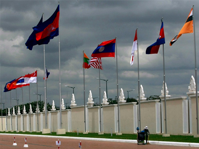 Σύνοδος της Asean με το βλέμμα στη Μιανμάρ και τη Β. Κορέα