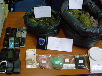 Συλλήψεις για ναρκωτικά στη Μυτιλήνη