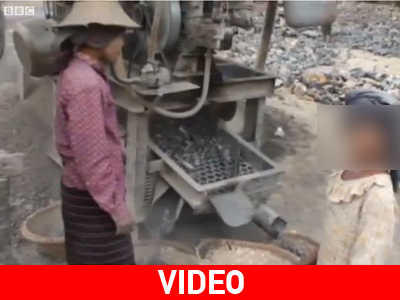 Αποκαλυπτικό ντοκιμαντέρ για την παιδική εργασία στη Μιανμάρ Αποκαλυπτικό ντοκιμαντέρ για την παιδική εργασία στη Μιανμάρ