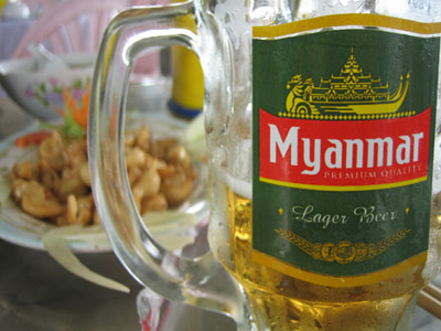 Ε.Ε.: Προνομιακό καθεστώς για τη Μιανμάρ